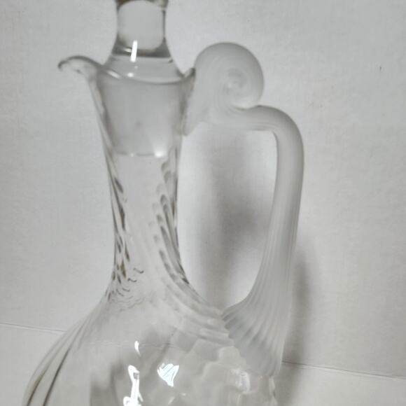 Romanian Tall Swirl Patten Crystal Decanter Stopper Frosted Handle - Picture 4 of 10